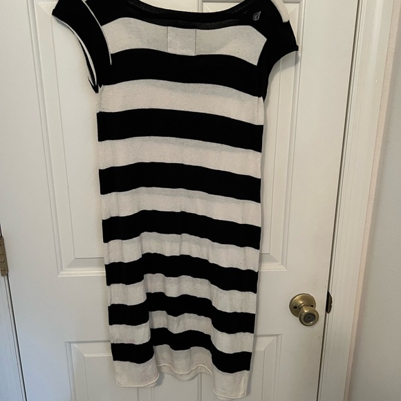 Volcom sweater dress - Picture 2 of 4